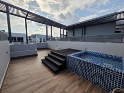 Suites 28 (D14), Apartment #598260091